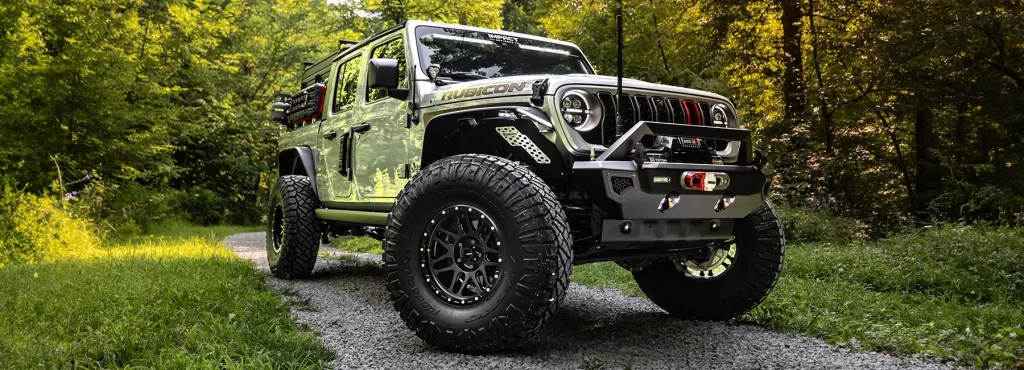 Jeep Gladiator with 883s