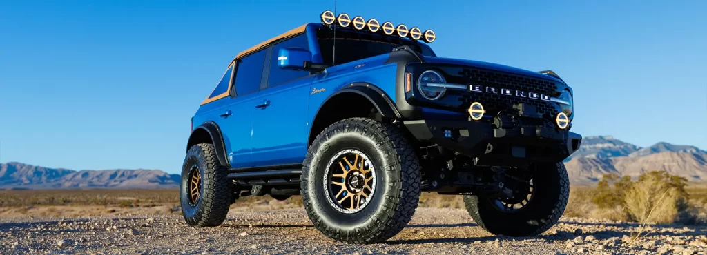 RealTruck 2022 Ford Bronco with 883s