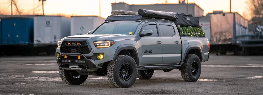 Toyota Tacoma TRD with 8815s
