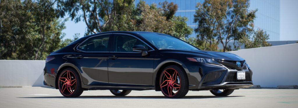 2023 Toyota Camry w 605 Gloss Black Candy Red Machined